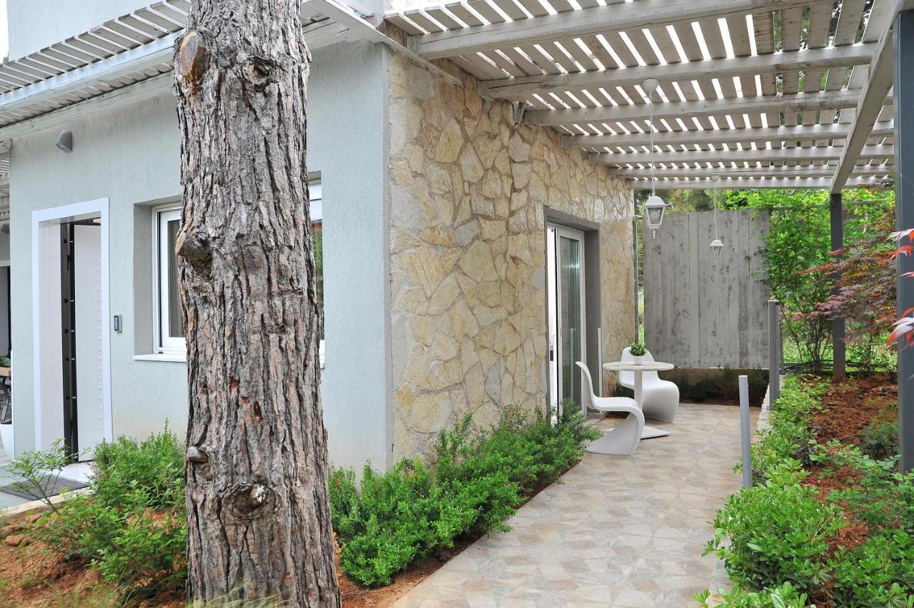Alekos Luxury Suites Free 24H Transportation From - To Airport Artemida  Exterior foto