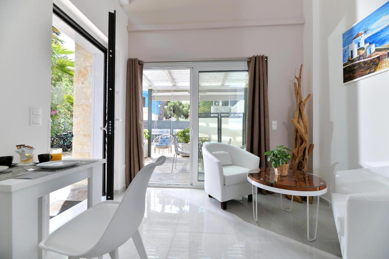 Alekos Luxury Suites Free 24H Transportation From - To Airport Artemida  Exterior foto